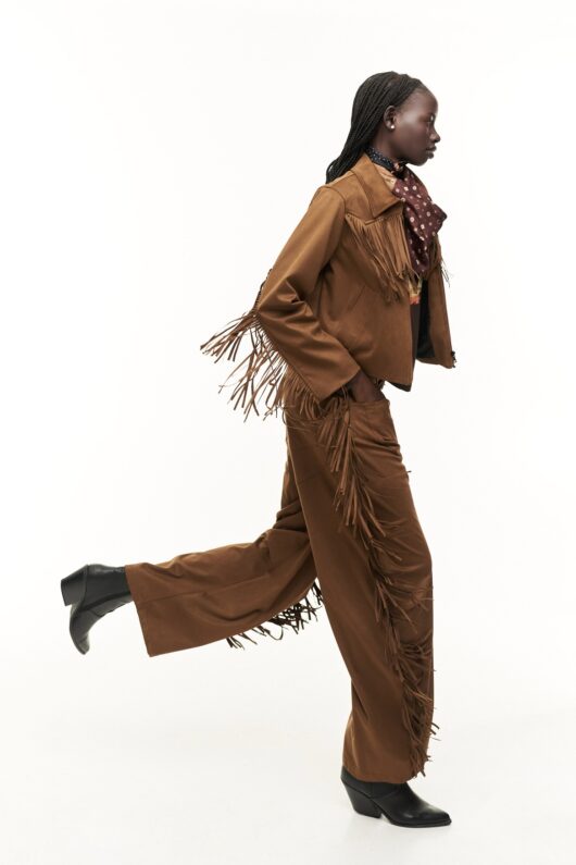 παντελόνι suede με κρόσια