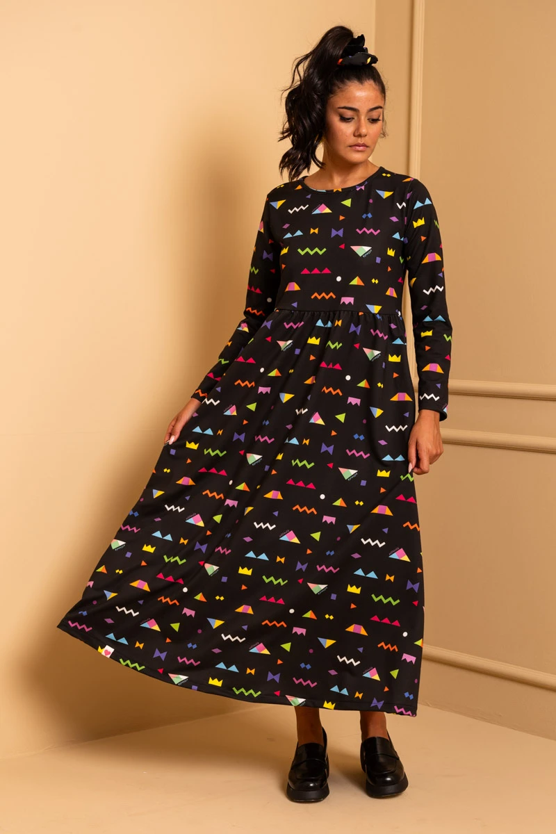 Isabella Dress Black Geometrical Abstract Sweatshirt Dress with Pockets Petit Boutik - Image 4