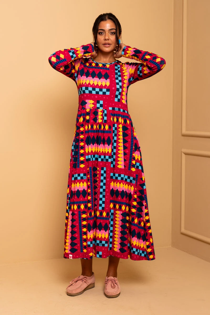 Isabella Dress Diamond Stripes Jersey Dress with Pockets Petit Boutik - Image 3