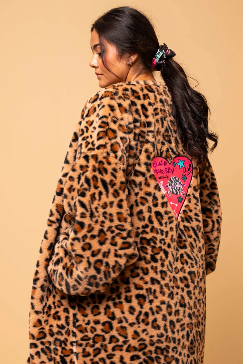 Bianca Coat Leopard Synthetic Fur Coat Embroidery Heart Petit Boutik - Image 3