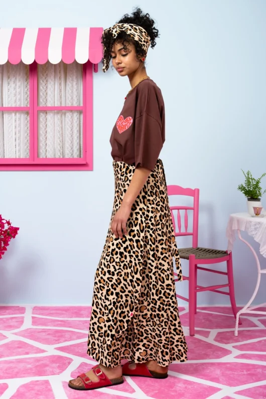 Alternative view of Klara Wrap Skirt Vis Leopar Sand Δετή Φούστα Petit Boutik