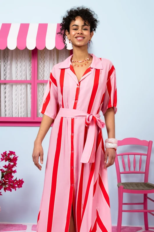 Alternative view of Olia Shirt Dress Vis Pink Red Triple Stripes Σεμιζιέ Φόρεμα με Ζώνη & Τσέπες Petit Boutik