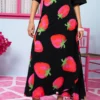 lara Wrap Skirt Vis Black Big Strawberries Δετή Φούστα Petit Boutik - Image 2