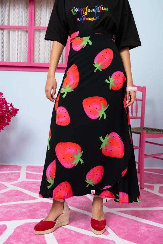 Alternative view of lara Wrap Skirt Vis Black Big Strawberries Δετή Φούστα Petit Boutik