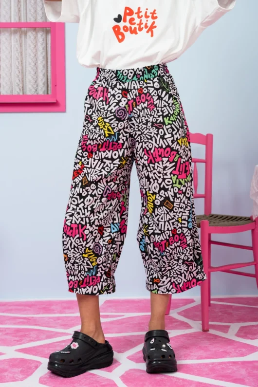 Alternative view of Ramona Pants Black Summer Letters Παντελόνα με Τσέπες Και Πιέτα Petit Boutik