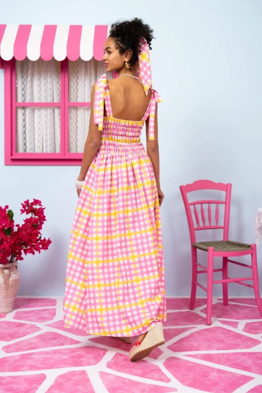 Alternative view of Fenia Dress Pink Yellow Checkered Φόρεμα με Δετές Τιράντες & Τσέπες Petit Boutik