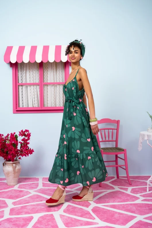 Alternative view of Linda Frill Dress Vis Green Leaves Hearts Τιραντέ Φόρεμα με Ζώνη & Τσέπες Petit Boutik